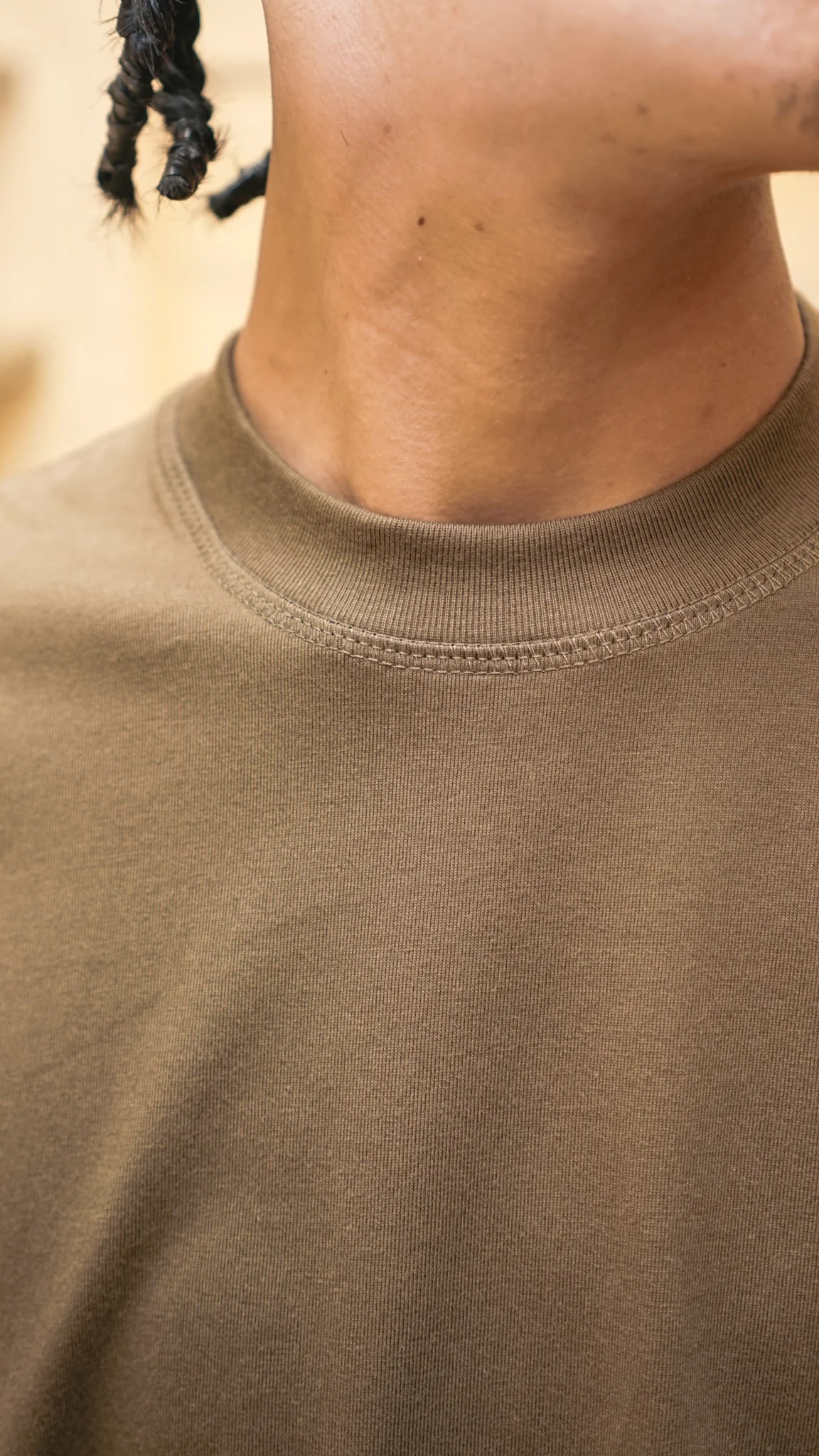 TOPSHELF TEE IN OLIVE - Image 10