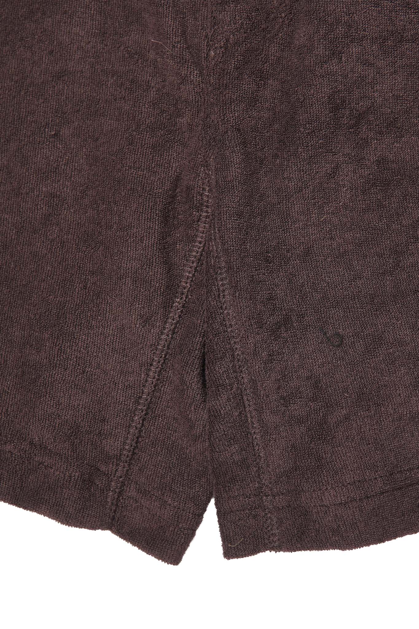 TOWEL STRIDE SHORTS IN CHARCOAL GREY - Image 12