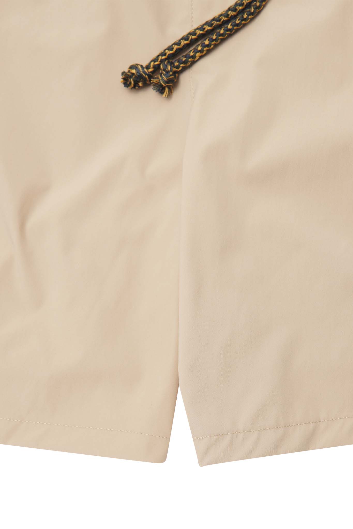 TREK SHORTS IN DESERT - Image 9