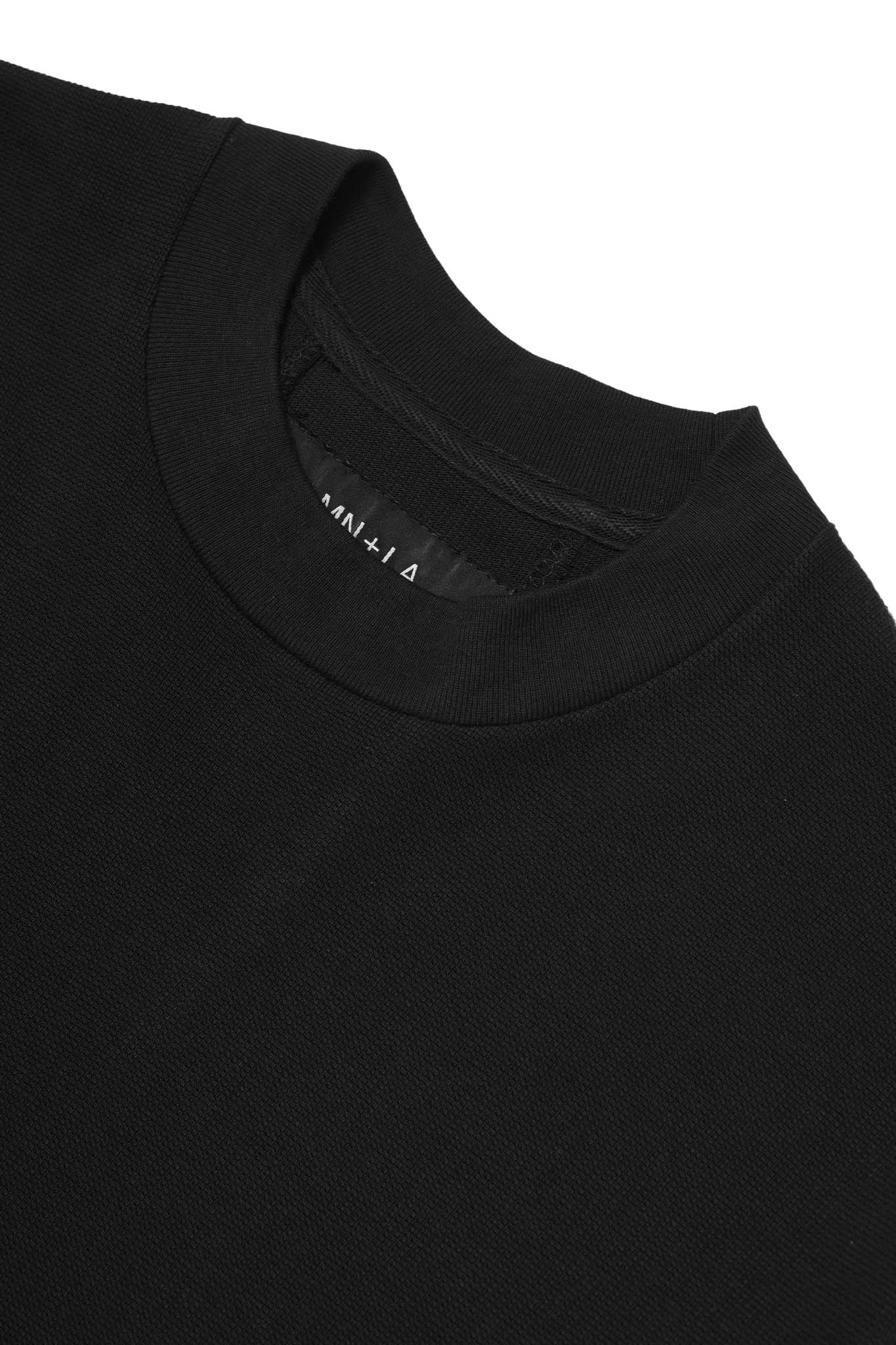 WAFFLE WEAVE MOCK NECK TEE V4 IN ANTHRACITE - Image 4