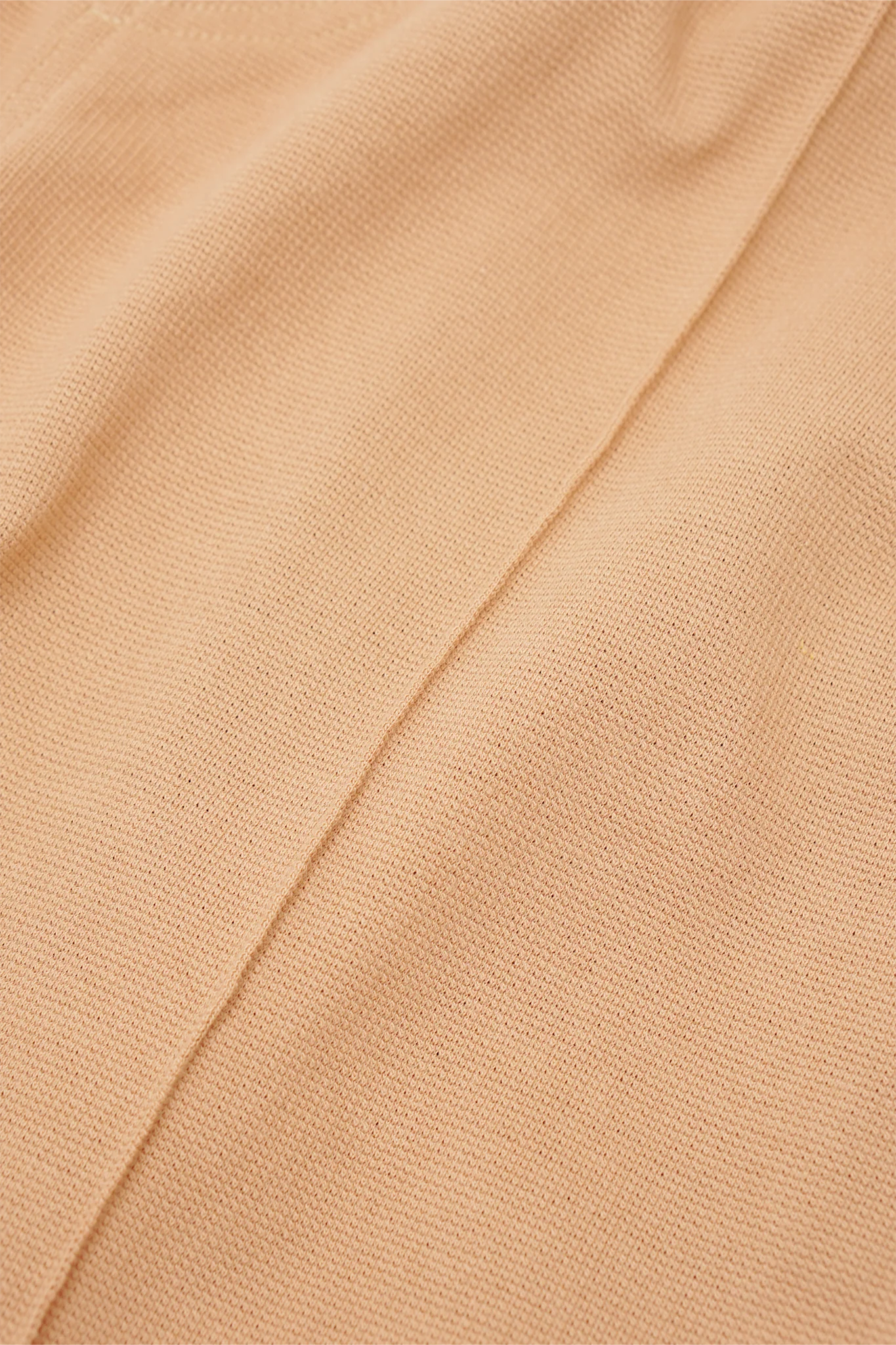 WAFFLE WEAVE PLEATED CROPPED PANTS IN WHEAT - Image 14