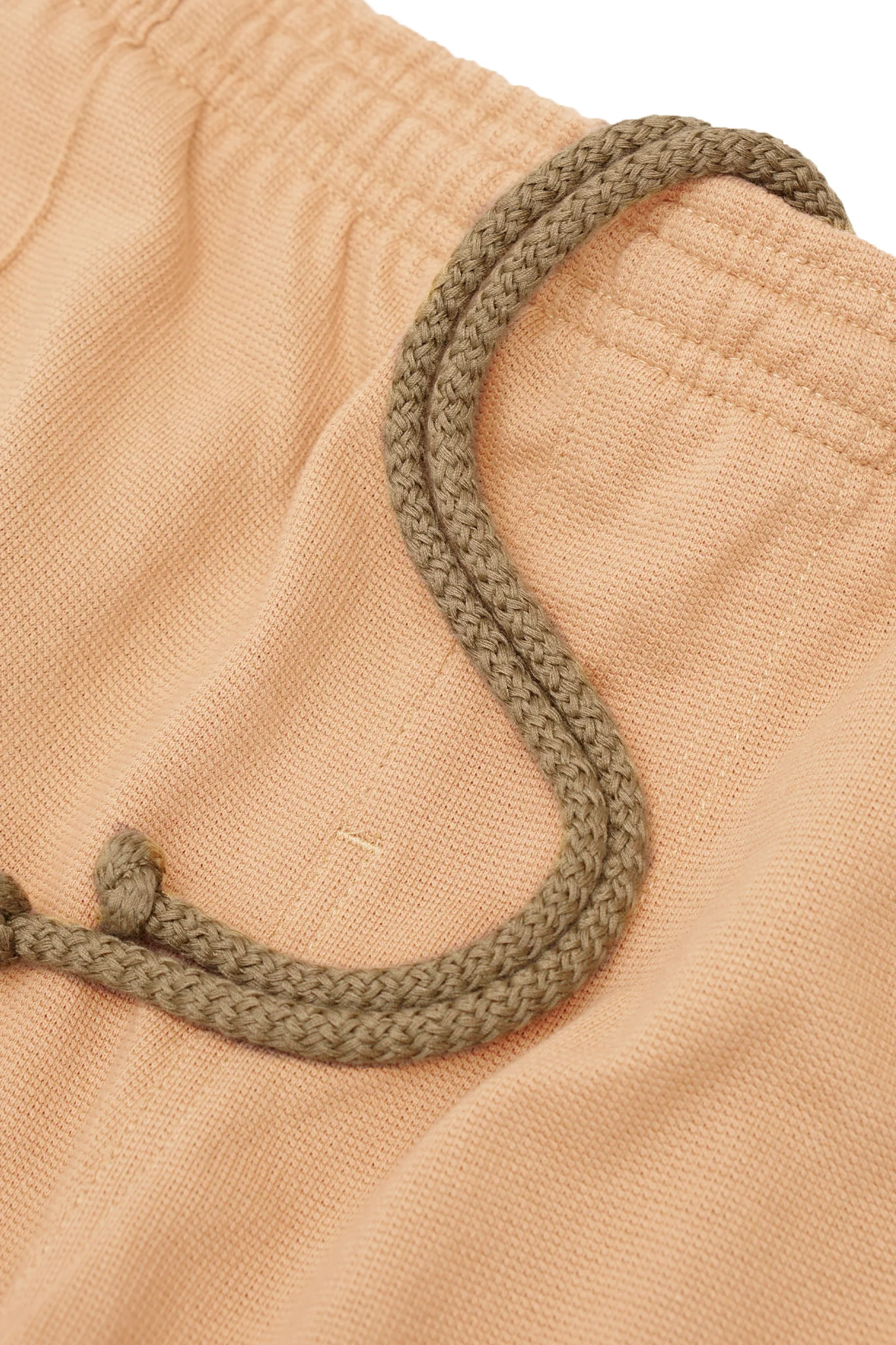 WAFFLE WEAVE PLEATED CROPPED PANTS IN WHEAT - Image 7